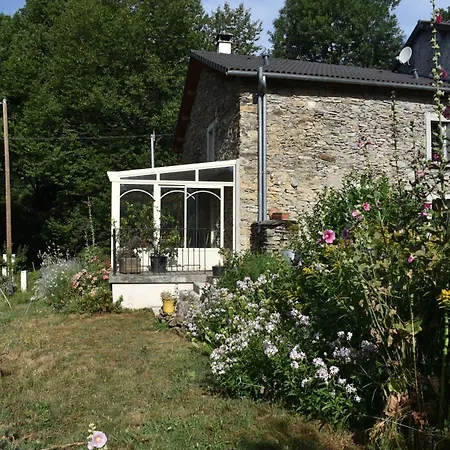 Vakantiehuis Violette Saint-Pierre-de-Trivisy
